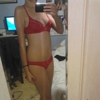 Perfil de Tainy, 25 años, Follar gratis en Bimenes (Palencia)